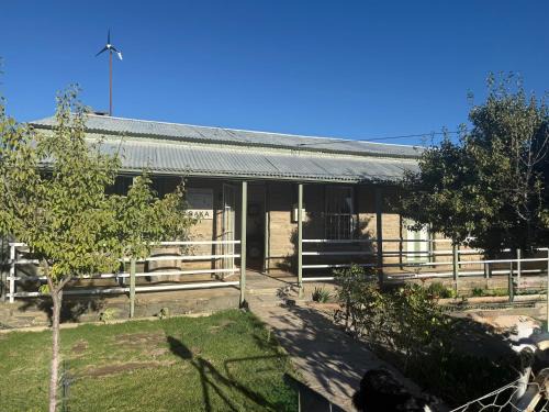 Sutherland Apartment | Discover Raka: Pet and Child Friendly Stay, Rated 9.5/10