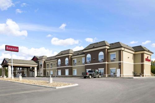 Conklin Hotel | Comfortable Stay at Ramada by Wyndham Conklin - Family Friendly
