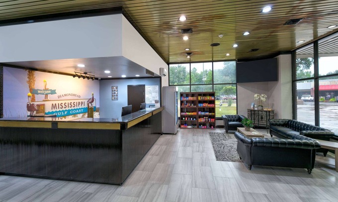Diamondhead Hotel | Convenient Stay at Ramada by Wyndham Diamondhead I-10
