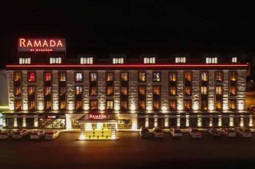 Tekman Hotel | Top-Rated Ramada by Wyndham Erzurum with Family Amenities