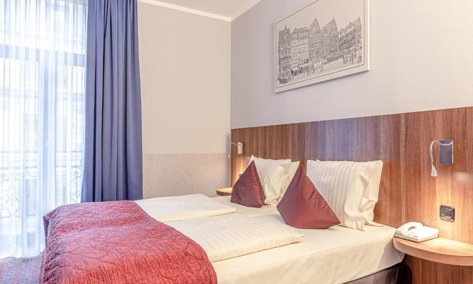 Bahnhofsviertel Hotel | Comfortable Stay at Ramada by Wyndham Frankfurt Central