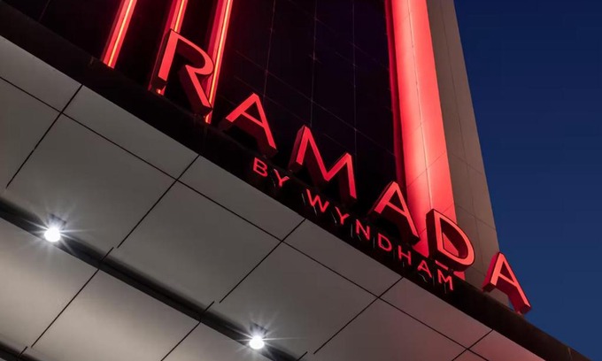Kabelsketal Hotel | Explore Ramada by Wyndham Halle Leipzig - Pet Friendly Stay
