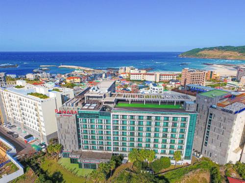 Jocheon Hotel | Oceanfront Retreat at Ramada by Wyndham Jeju Hamdeok
