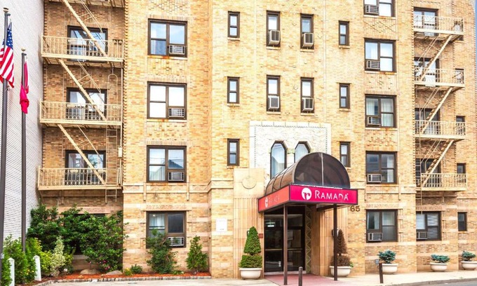 Jersey City Hotel | Convenient Child-Friendly Stay at Ramada by Wyndham Jersey City