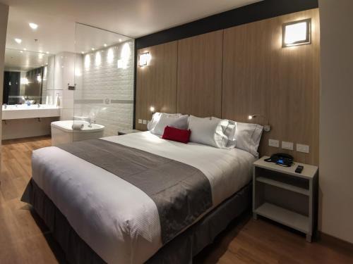Apodaca Hotel | Exceptional Ramada Encore by Wyndham Monterrey Apodaca