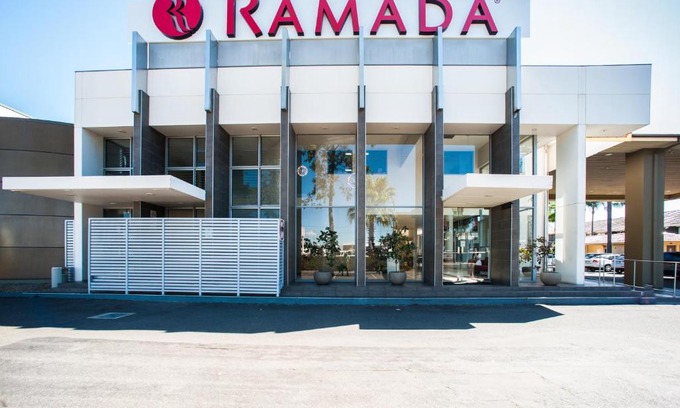 Cabramatta Hotel | Discover Ramada Hotel & Suites: Pool, Restaurant & More