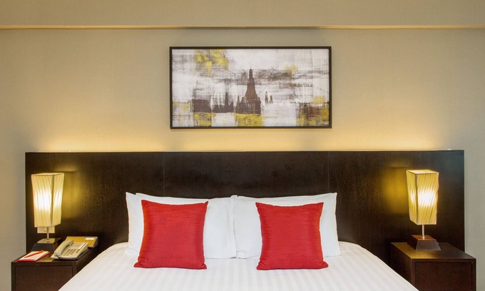 Bang Kho Laem Hotel | Elegant Stay at Ramada Plaza by Wyndham Bangkok Riverside