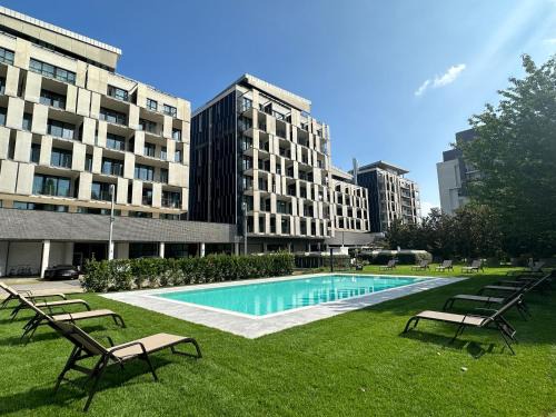 Turro Hotel | Stylish Ramada Plaza Milano: Pet-Friendly & Oceanfront Escape