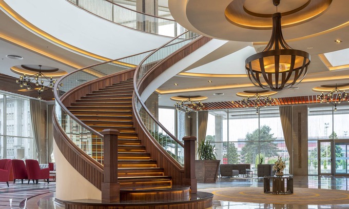 Rize Hotel | Guest Favorite: Ramada Plaza by Wyndham Rize with Spa & Pool