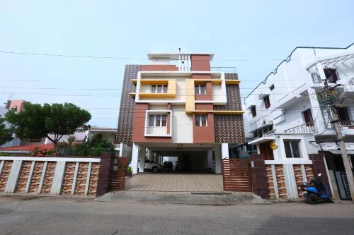Kumbakonam Hotel | Cozy RAMANA'S HOME STAY: Ideal for Families in Kumbakonam