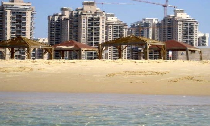 Netanya Apartment | Beachfront Ramat Poleg: Guest Rated 10/10 with Ocean Views