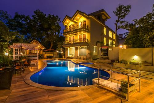 Vagator Resort | Discover Ramatan Resort: Family-Friendly with Pool Access