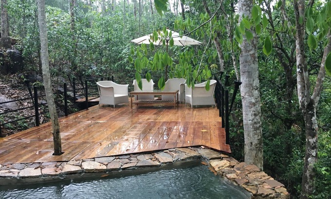Eheliyagoda House | Rambas Reserve: Family-Friendly Retreat with Pool Access