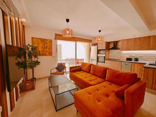 Nadur Apartment | Relax at Ramla Valley Vista: Family-Friendly Retreat in Gozo