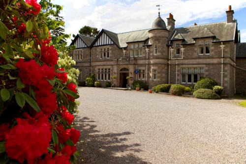 Forres Hotel | Discover Ramnee Hotel: Pet-Friendly 4-Star Comfort