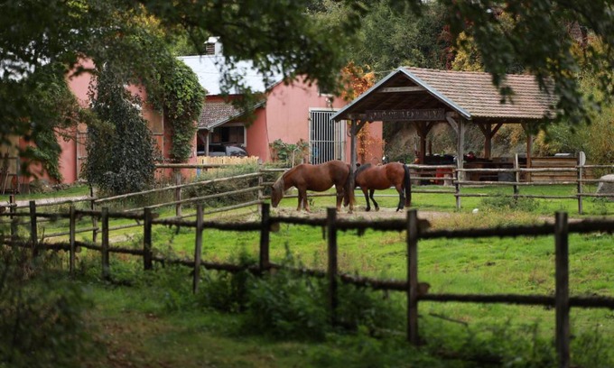 Lisov House | Family-Friendly Getaway at Ranč Červený mlýn