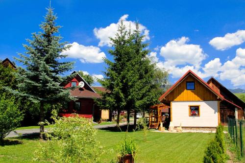 Liptovske Beharovce House | Discover Ranč pod Hájom: Pet-Friendly Retreat with Breakfast