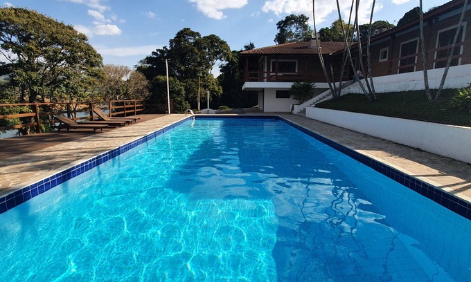 Sete Pontes House | Idyllic Retreat at Ranch by Braganca Paulista's Dam
