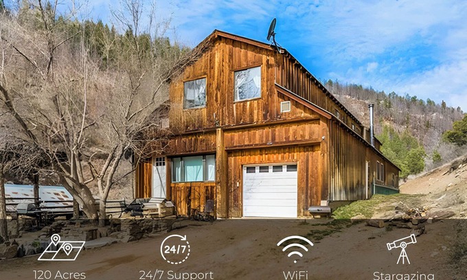 Hesperus House | Ranch House Retreat On 100 acres with Mtn Views & Games