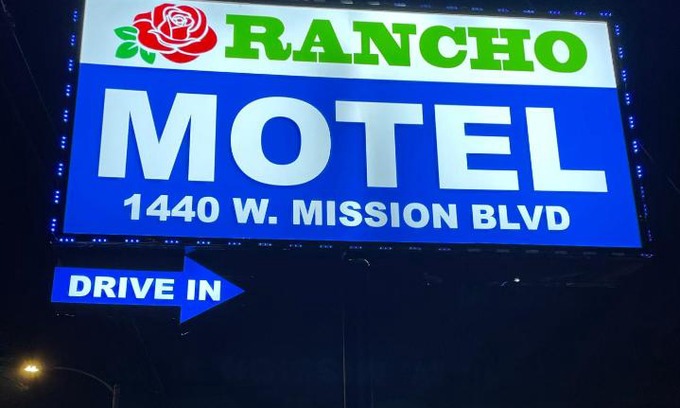 Ontario Hotel | Convenient Stay at Rancho Motel - Ontario Airport