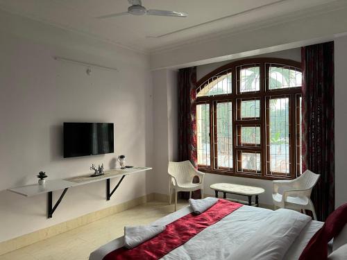Sualkuchi House | Pet-Friendly Rang Niwas: Guest Rated 9/10 for Families