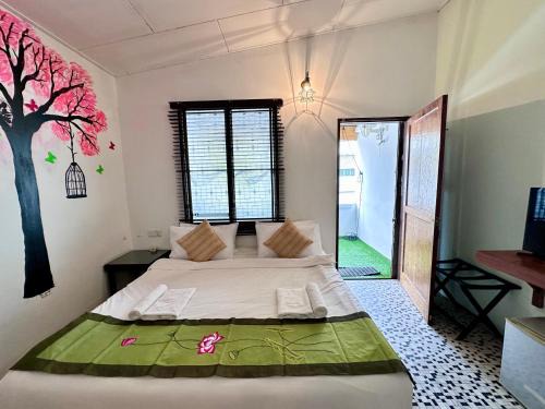 Downtown George Town House | Rangoon Residence 26