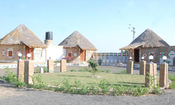 Bhuj Resort | Family-Friendly Rann Kandhi Resort Bhuj with Breakfast