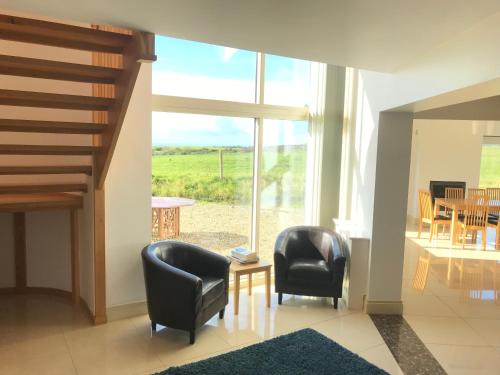 Doolin House | Discover Rannagh View: Perfect Family-Friendly Getaway