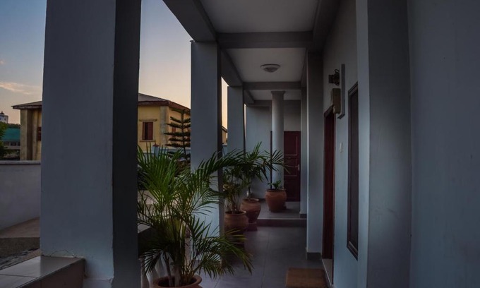 Cape Coast Cabin | Inviting Rans Hill Lodge: Family-Friendly with Breakfast