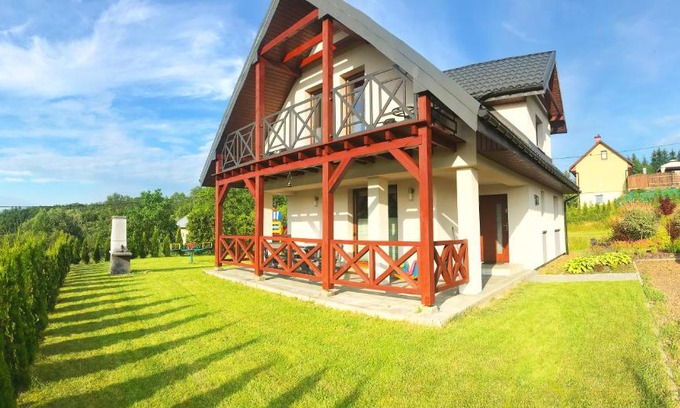 Myczkow Cabin | Oceanfront Family Retreat at Rapiszka - Rated 9.8/10