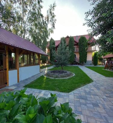 Cristian House | Pet-Friendly Retreat at Rapsodia Muntilor - Rated 9.6/10