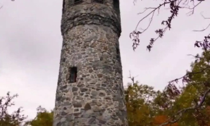 Pa Sang Apartment | Enchanting Rapunzel's Tower with Pool & Family-Friendly Kitchen