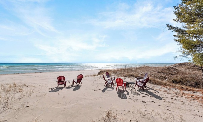 Oostburg Cabin | Discover a Unique Lake Michigan Woodsy Cabin Retreat
