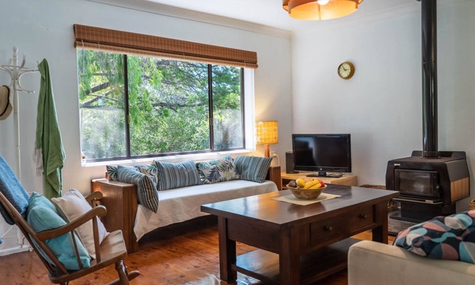 Bendalong House | Discover a Rare Find in Bendalong with Oceanfront Amenities