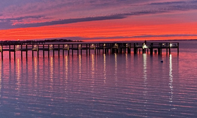 Navarre Beach Condo | Romantic Gulf Islands Condo with Ocean Views & Hot Tub