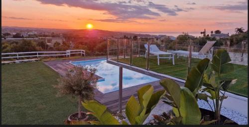 Brucoli House | Oceanfront RariHouse: Guest Rated 10/10 with Pool Access