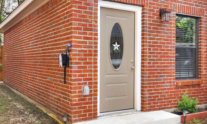 Eastside Promise Neighborhood Apartment | Cozy Rashali Kicks Theme Casita with Spa and Breakfast