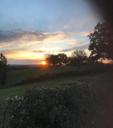 Mayrinhac-Lentour Bed & Breakfast | Oceanfront Retreat at Ratatouille - Rated 9.8/10 by Guests