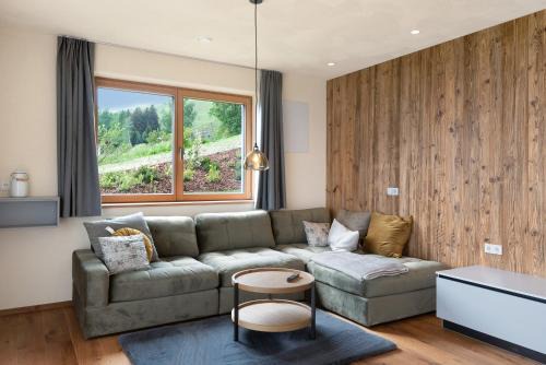 Lazfons House | Experience Comfort at Ratscheinerhof App Gipfelglück