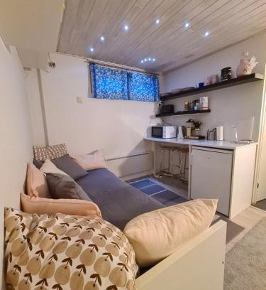 Vantaa Apartment | Comfortable Stay near Lahdentie with Charging Station