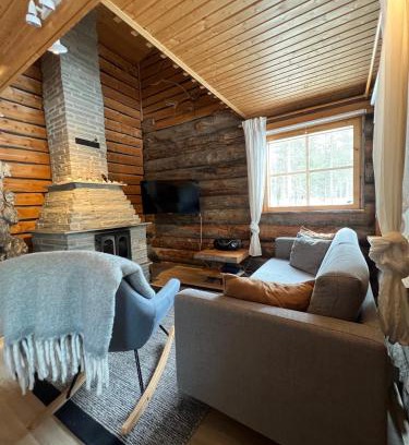 Yllas Apartment | Tranquil Log Apartment Near Ylläs with Family-Friendly Amenities