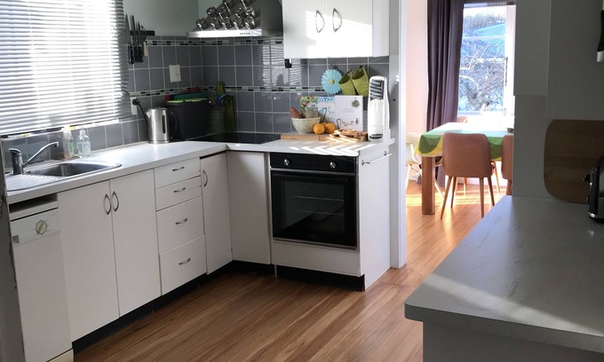 Raumati Beach House | Elegant Raumati Beach Retreat with Family & Pet Amenities