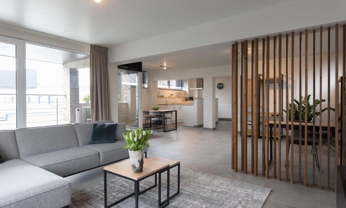 Deinze Apartment | Raveel Lofts: Guest Rated 10/10 with Breakfast & Accessibility