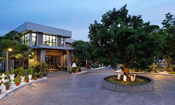 Khanna Yao Hotel | Family-Friendly Raweewan Residence with Pool & Great Reviews