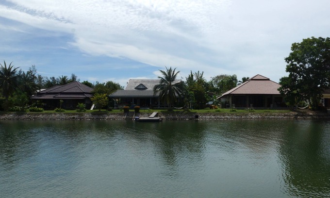 Kram Villa | Relaxing Rayong Pool Villas with Oceanfront Views