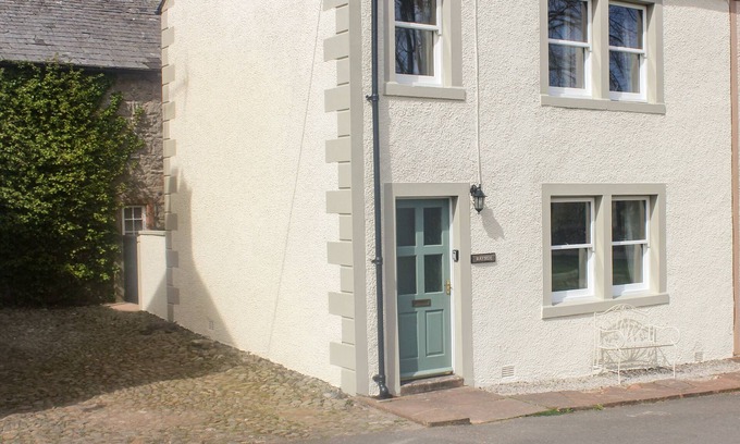 Penrith Cottage | RAYSIDE: Pet Friendly Holiday Cottage in Scenic Stainton