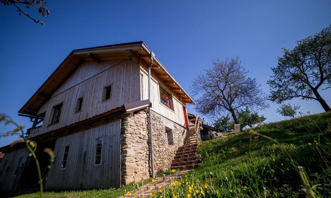 Pohorje Ski Chalet | Elegant Razborca Apartment with Spa & Kitchen Amenities