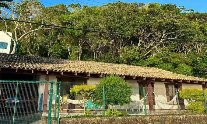 Itajuba House | RCM Vilas - Casa das Redes: Oceanfront Getaway with Pets Welcome