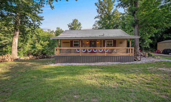 Marble Falls Cabin | Relax and Unwind at Our Family-Friendly Retreat