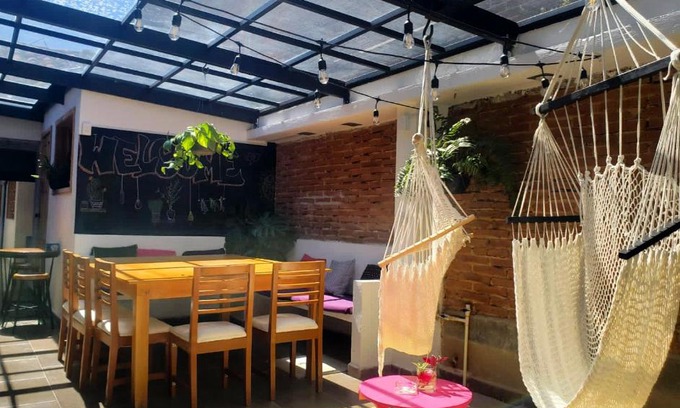De Guadalupe House | Top-Rated Real 114 Hostal with Family-Friendly Amenities